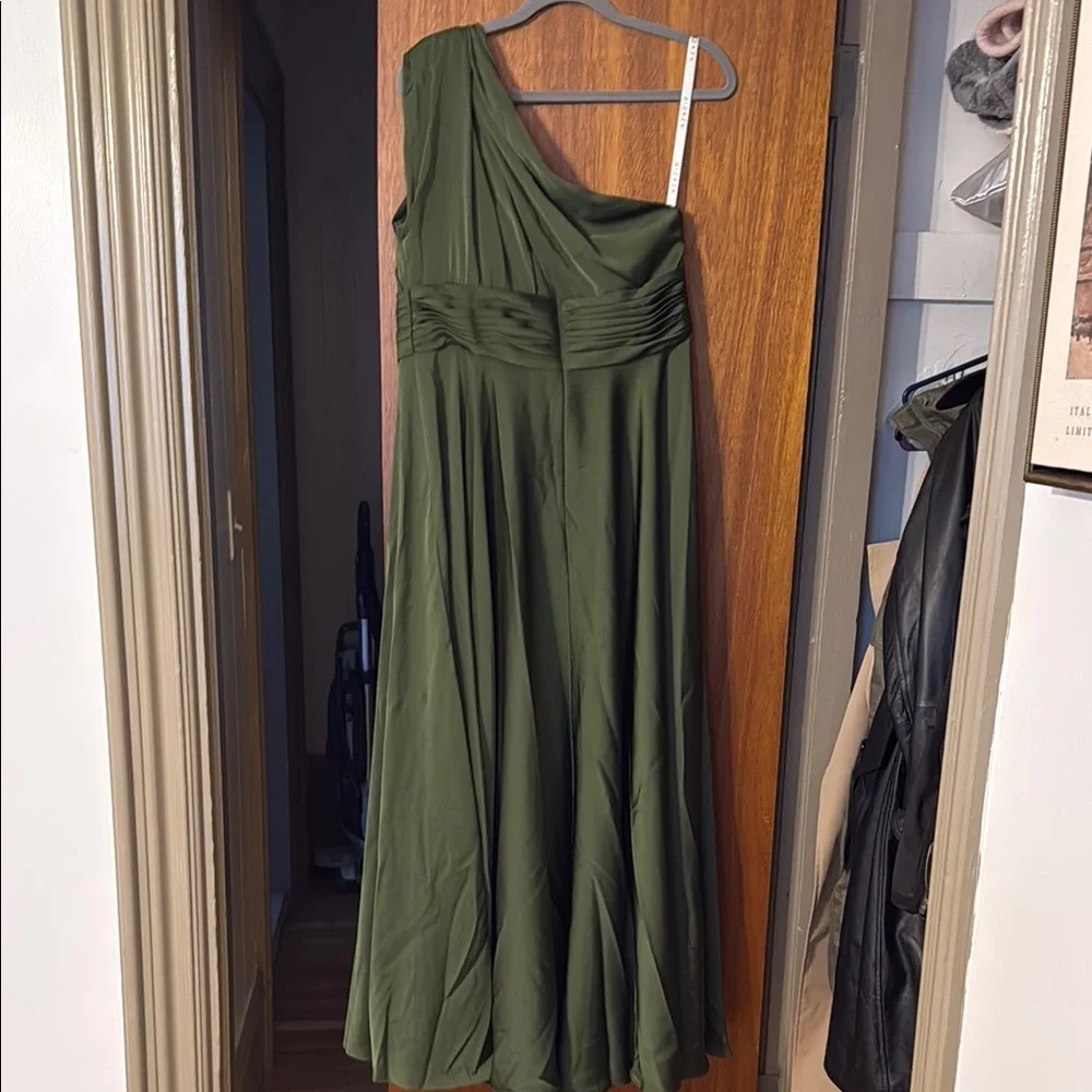 Azazie Charlie One-Shoulder Olive Green A-Line Evening Dress - Picture 4 of 6